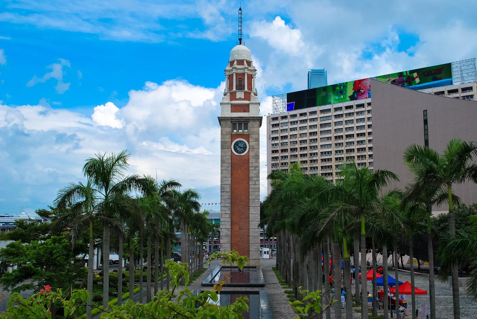 Urban Noise and Heat Disrupt Sleep for Tsim Sha Tsui Residents