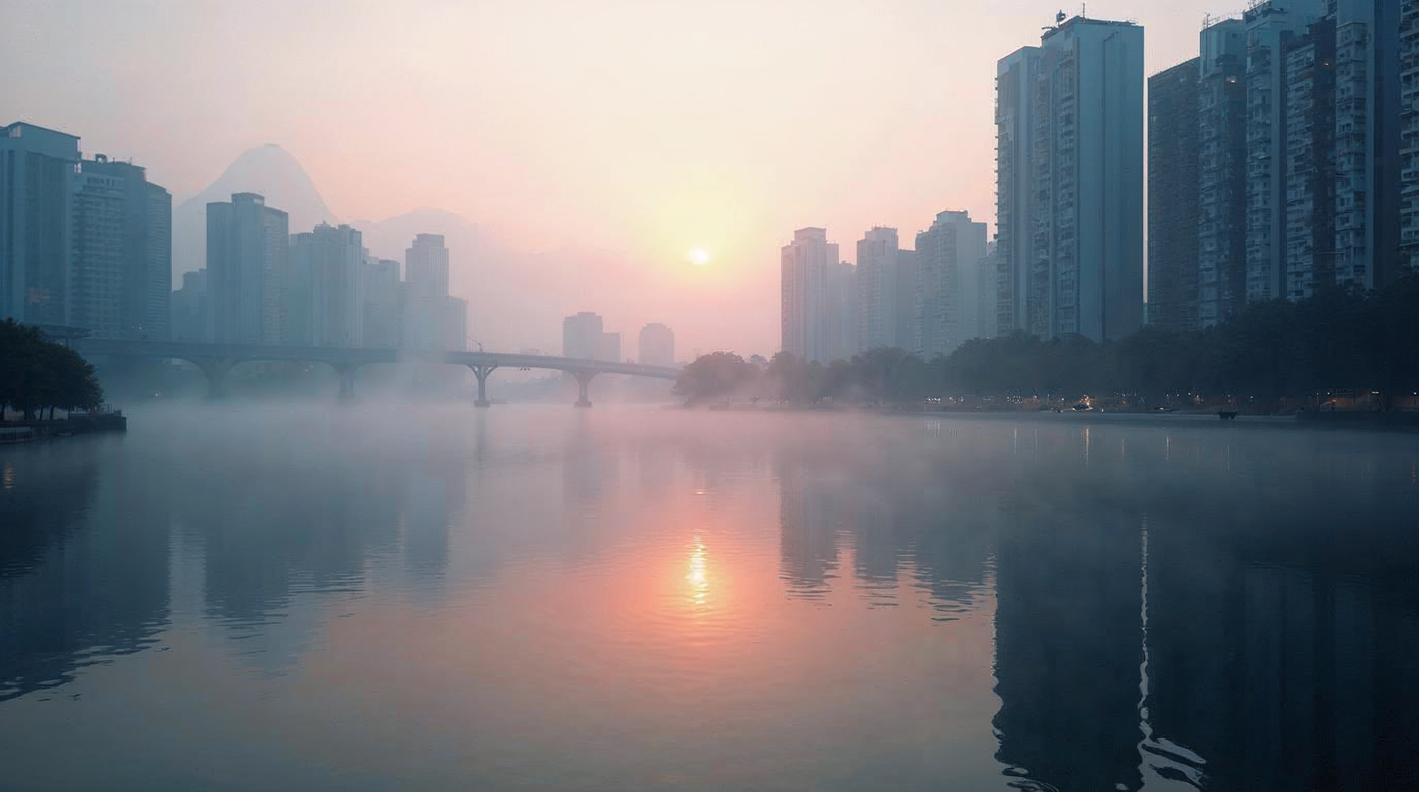Outdoor pools and rock pools perfect for lap swimming draw steady crowds in Mong Kok